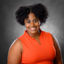 Mar’Lesha Hollins-Hills headshot.