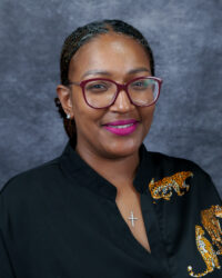 Christina Phillips headshot.